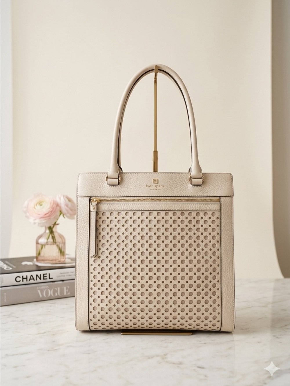 Kate Spade Perri Lane Bubbles Lynne Perforated Leather Tote Bag – Ivory / Cream